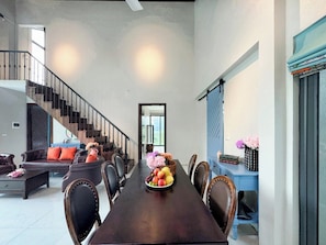 Flat-screen TV, fireplace - Le Soleil Ba vi (Ha Noi)