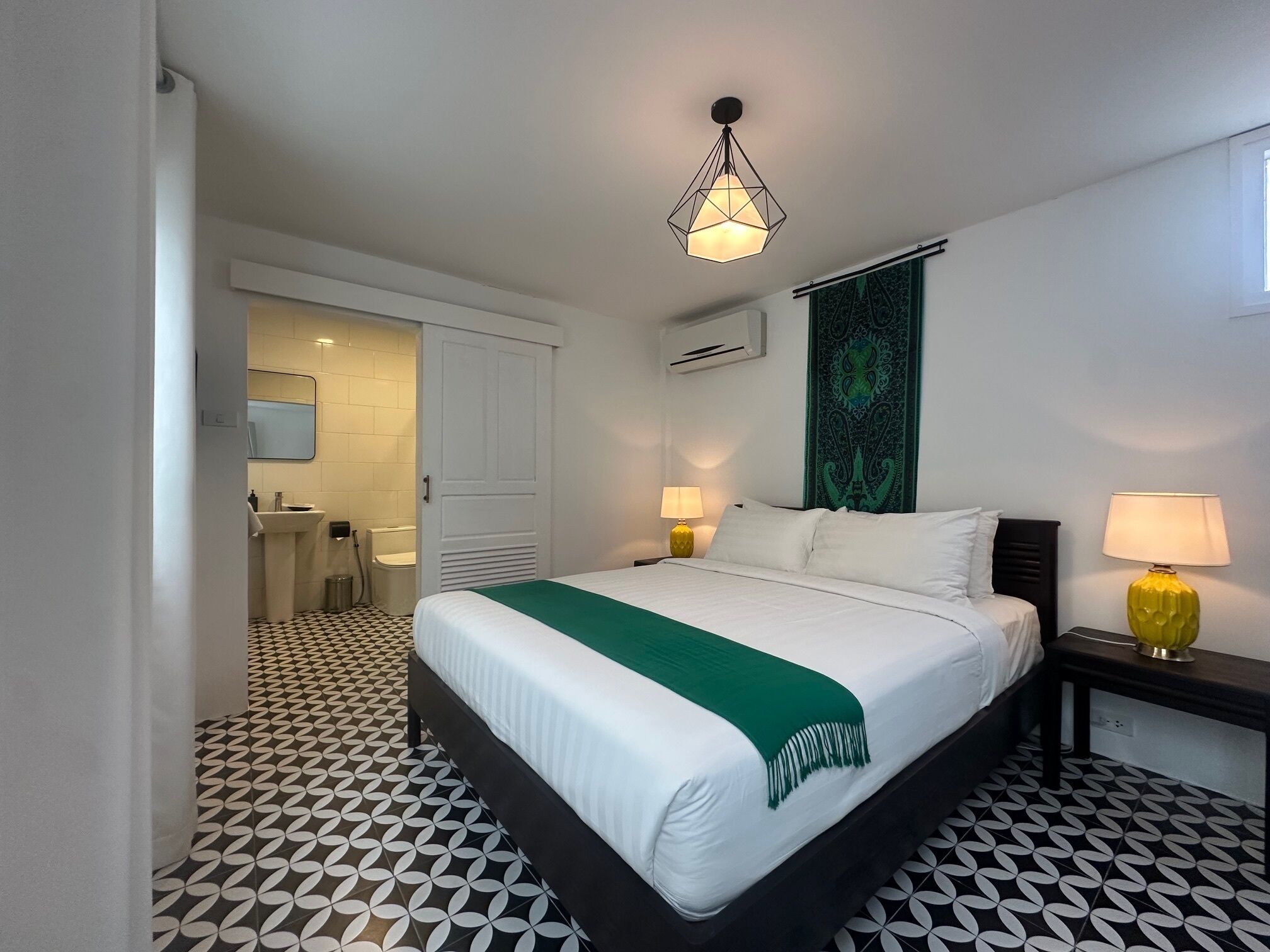 Superior-Doppelzimmer | Zimmersafe, individuell dekoriert, individuell eingerichtet