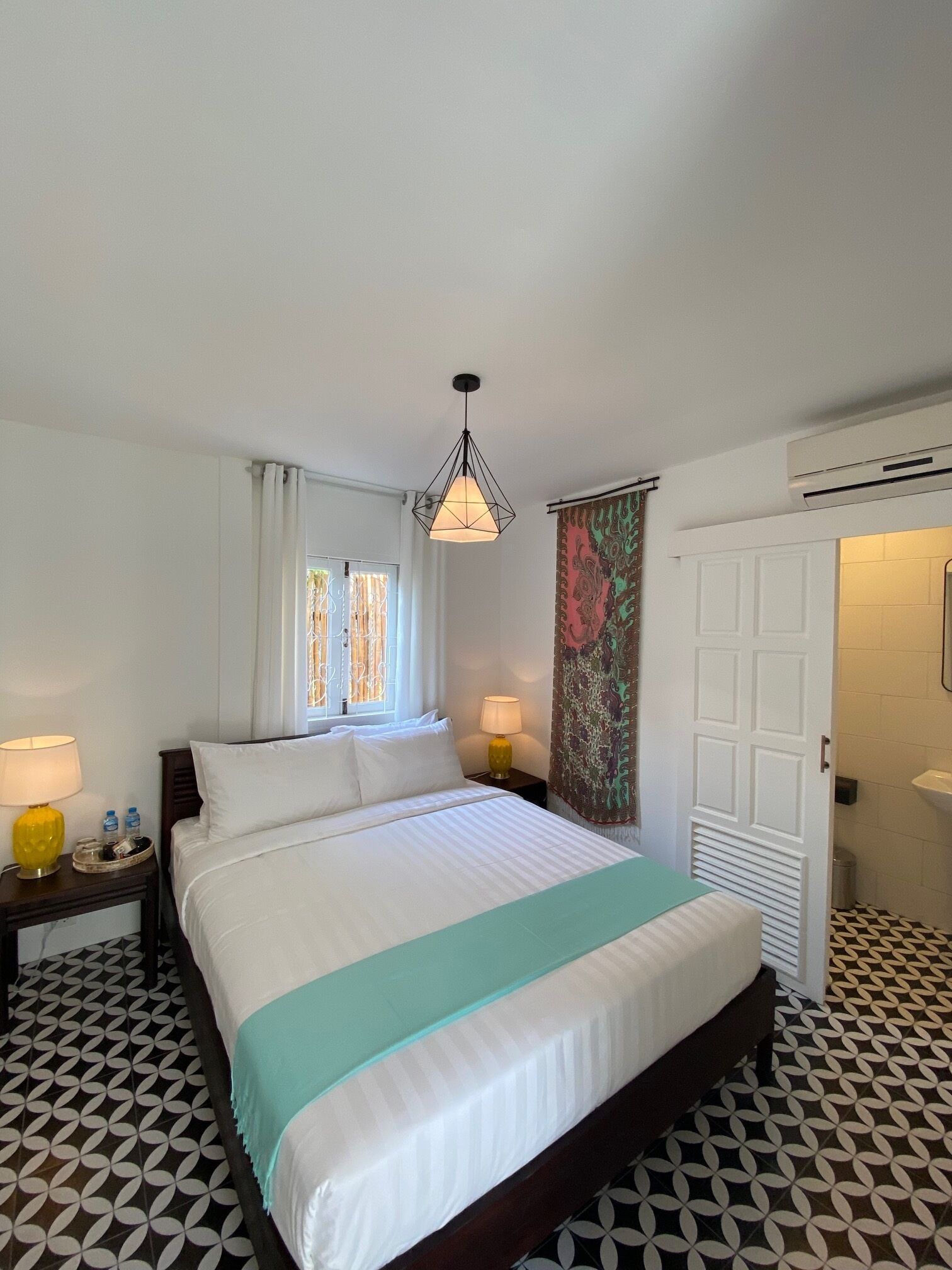 Standard-Einzelzimmer | Zimmersafe, individuell dekoriert, individuell eingerichtet