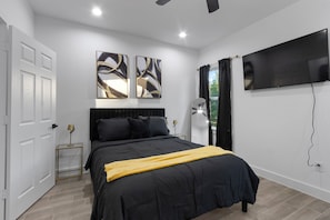 3 bedrooms, iron/ironing board, free WiFi - 3-bedroom townhome in marvelous Houston with AC close to Downtown (Houston)