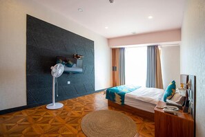 Habitación doble superior | Baño | Regadera, secadora de cabello, toallas, jabón 