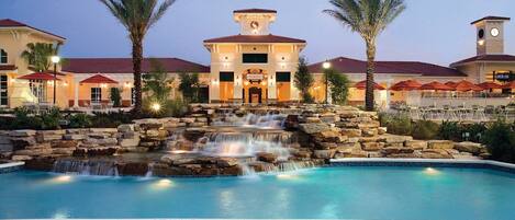 Outdoor pool, a heated pool