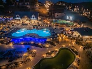 Indendørs pool, opvarmet pool