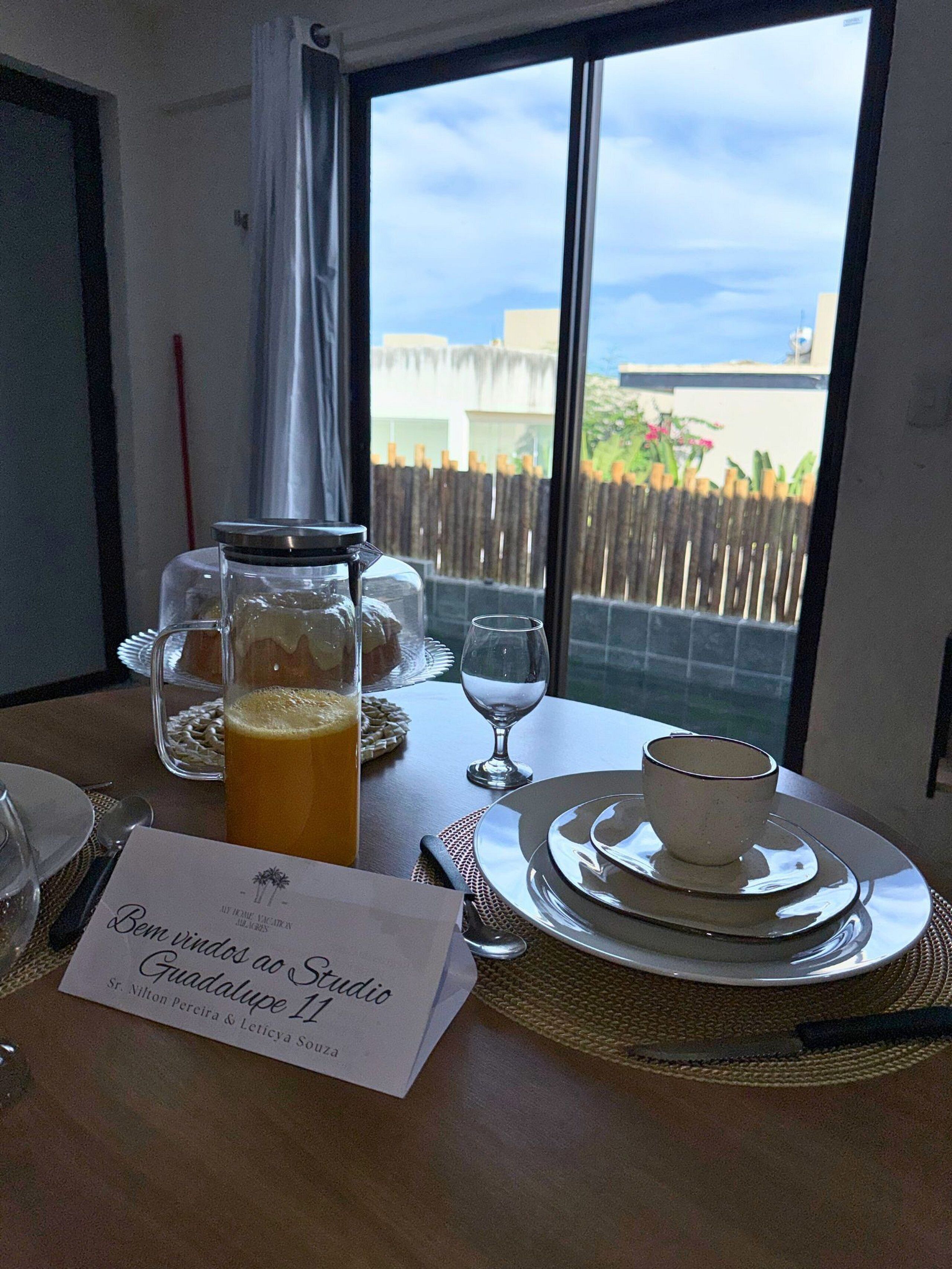Studio | Dining