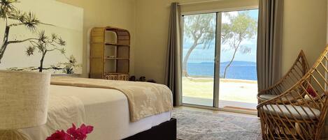 Fer et planche Ă repasser, Wi-Fi, draps fournis