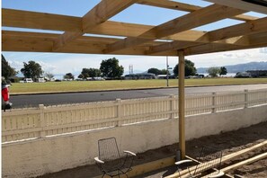 Property grounds - 10 guests4 bedrooms8 beds2 baths (Taupō)
