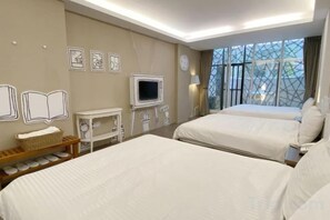 Cribs/infant beds - The M Village (Nantou)