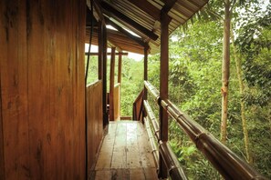 Loft, 1 Bedroom, Accessible, Balcony | Property grounds