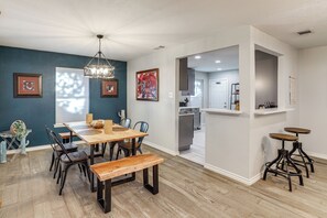 Dining - Dog-Friendly Dallas Home w/ Fenced Yard! (Dallas)