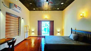 Casa, 2 habitaciones, fumadores, piscina privada