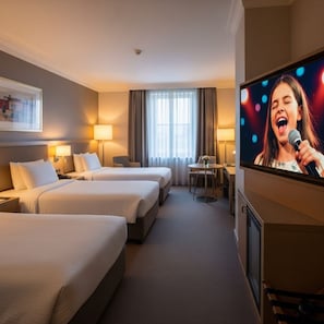 双床房 | 办公桌、笔记本电脑工作区、免费 WiFi、床单