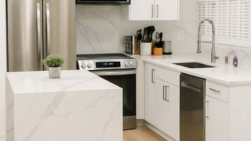 微波爐、焗爐、爐具、洗碗機