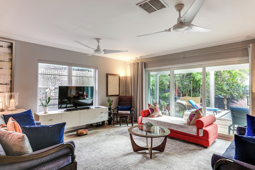 1 Mi To Lake Worth Beach Park: Poolside Paradise! - Lake Worth, FL