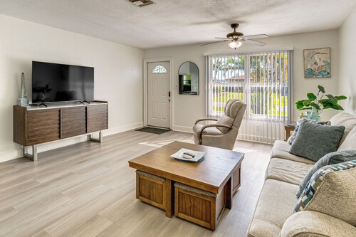 Fish, Swim & Boat: Riverfront Port Charlotte Home