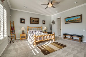 4 slaapkamers, een strijkplank/strijkijzer, internet, beddengoed