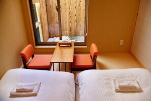 컴포트 빌라 | 암막 커튼, 무료 WiFi