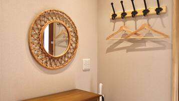 Blackout curtains, free WiFi