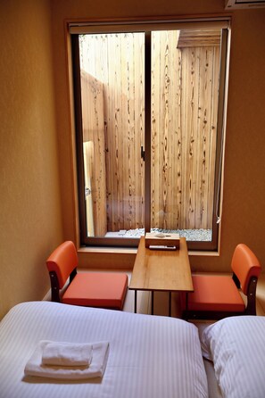 컴포트 빌라 | 암막 커튼, 무료 WiFi