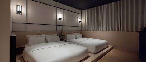 Desk, laptop workspace, free WiFi