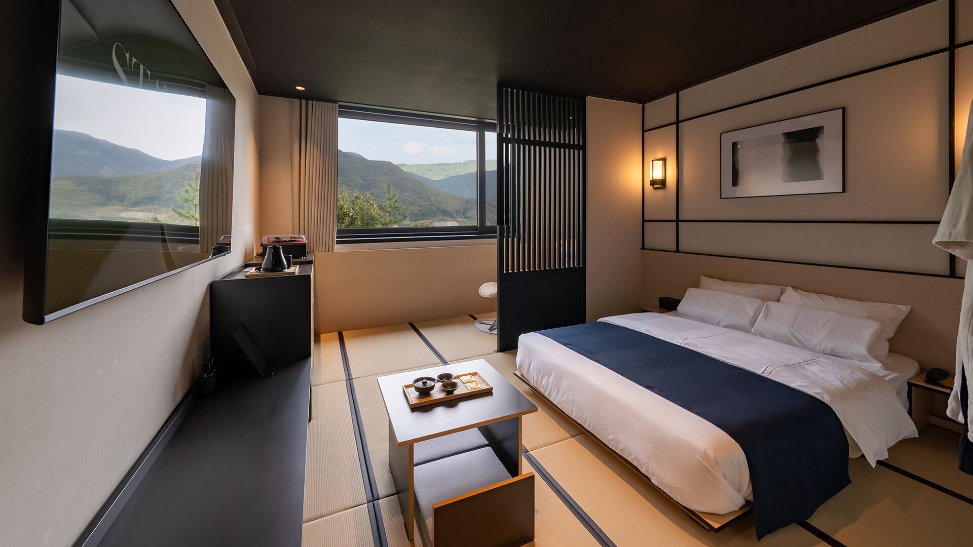 Suite Tatami Room | Escritorio, espacio para trabajar con un portátil, wifi gratis