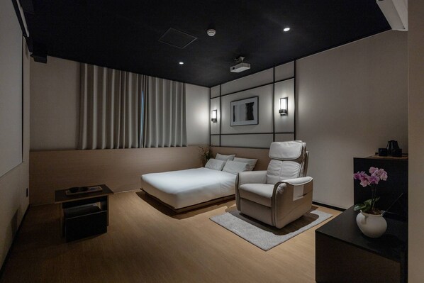 Movie | Een bureau, een laptopwerkplek, gratis wifi