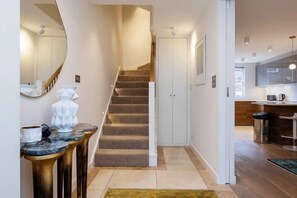 Room - Sophisticated Splendour (London)