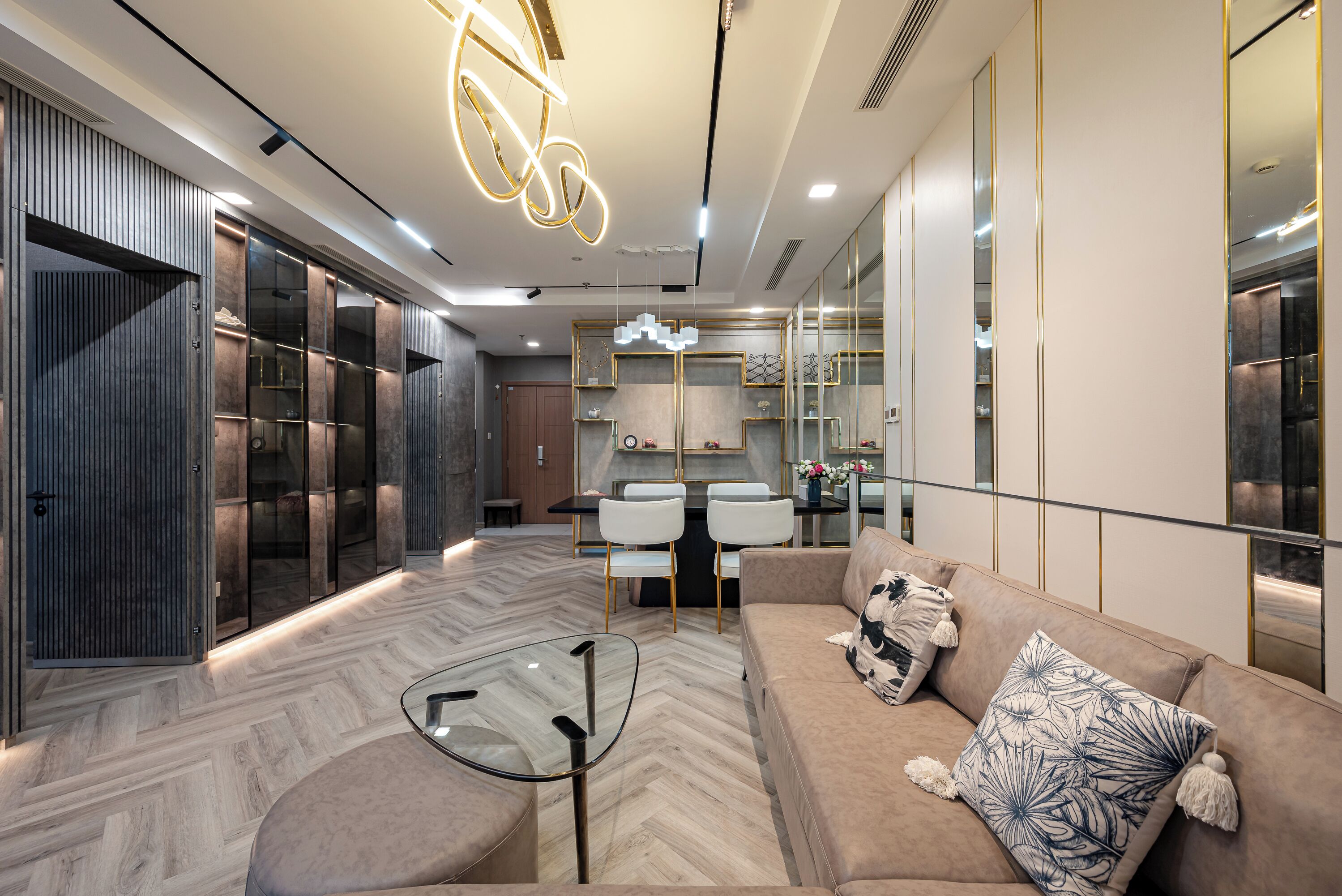 Premium Apartment, 2 Bedrooms, Balcony, City View