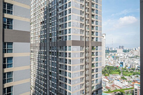 Luxury Riverside Apartment Landmark 81
