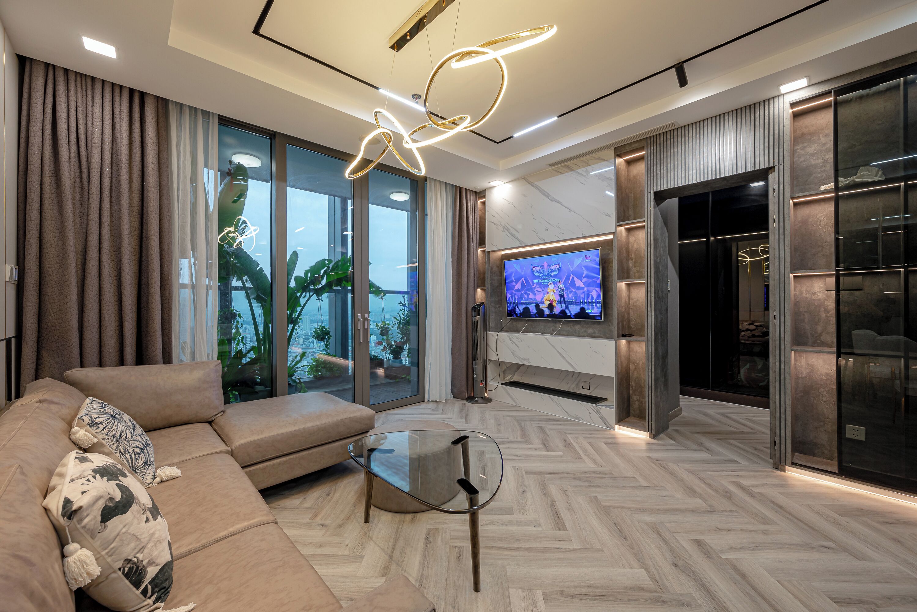 Premium Apartment, 2 Bedrooms, Balcony, City View | Hypo-allergenic bedding, minibar, individually decorated