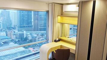 Condo, 1 Bedroom, City View | Balcony