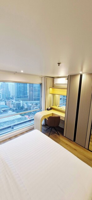 คอนโด, 1 ห้องนอน, วิวเมือง | ระเบียง