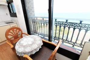 Room - seaview (Jeju)