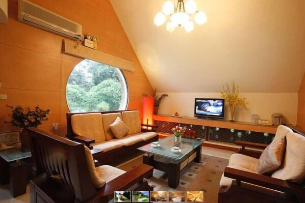 Room - Sun Moon Lake Youth Activity Center (Nantou)