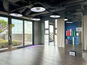 Interior - Cozy Studio near Seoul Station with Gym and Lounge (Seoul)