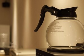 Cà phê và/hoặc dụng cụ pha