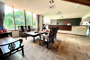 Unclassified image, 2 of 15, button - Yawan Hotel (Taitung)