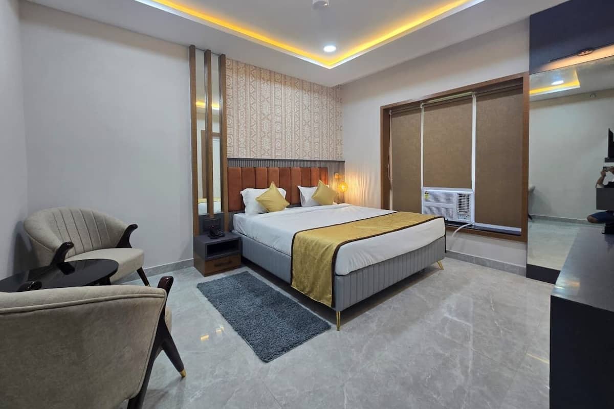 Deluxe Room | Free WiFi