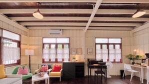Antique house 6 people | Zona de estar