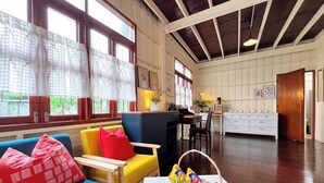 Antique house 6 people | Zona de estar