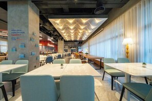 تناول الطعام