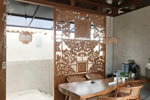 Unclassified image, 5 of 22, button - Me Villa Pererenan (Bali)