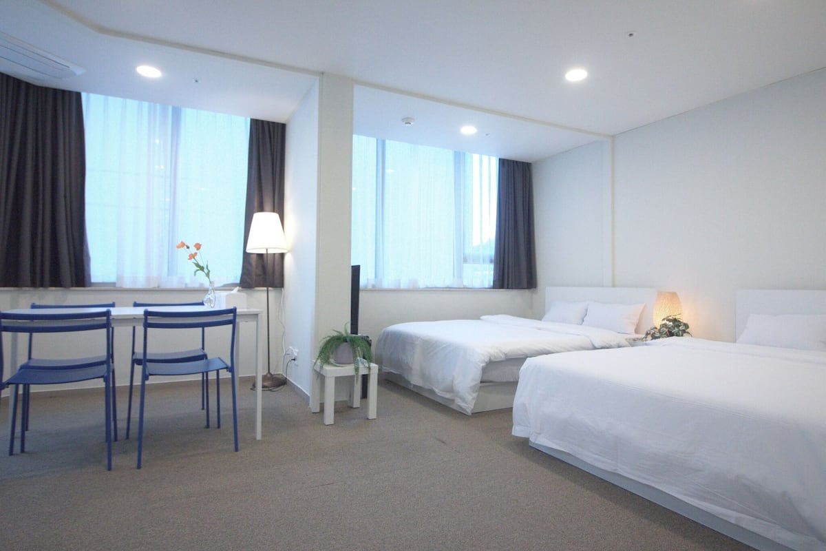 Quadruple Room, 2 Double Beds