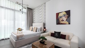 Ảnh chưa phân loại, 3 trong số 17 ảnh, nút