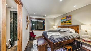 3 chambres, bureau, fer et planche Ă repasser, lit parapluie