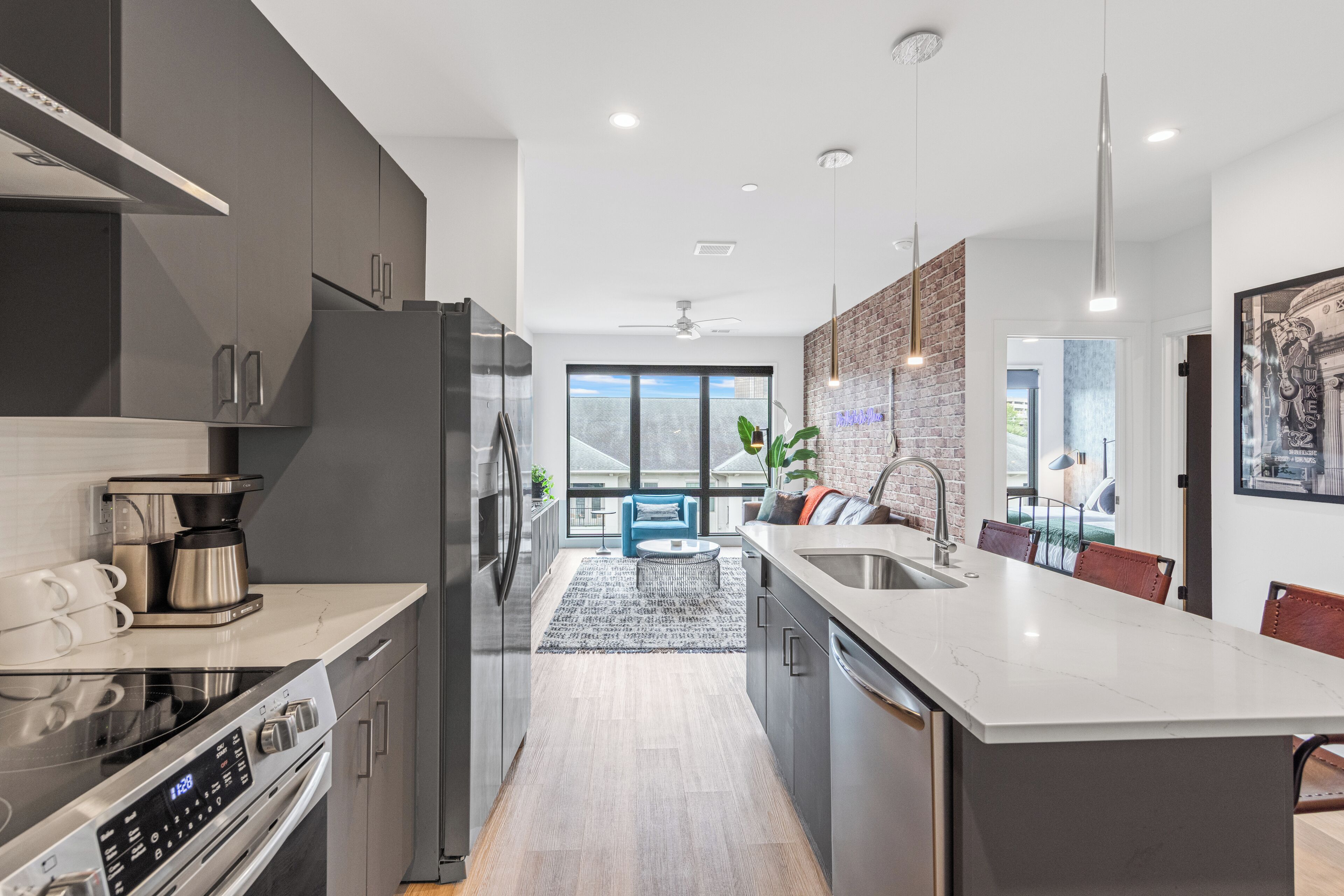 Fridge, microwave, dishwasher, coffee/tea maker