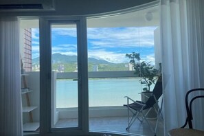 View from property - Bali Design River View (New Taipei City)