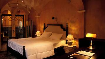 Luxury Suite, City View | Exterior