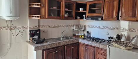 Plaque de cuisson, cafetière/bouilloire