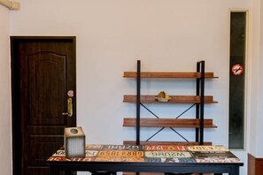 Unclassified image, 5 of 25, button - You Yue B&B (Hualien)