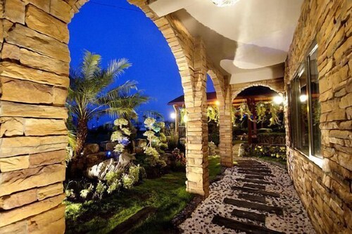 Xin Yuan-My Dream Castle